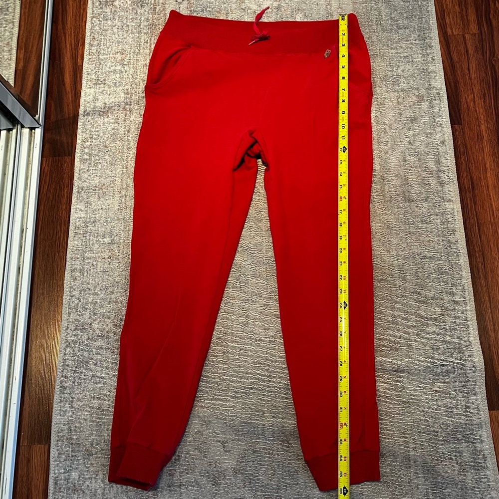 MET jeans, sweatpants